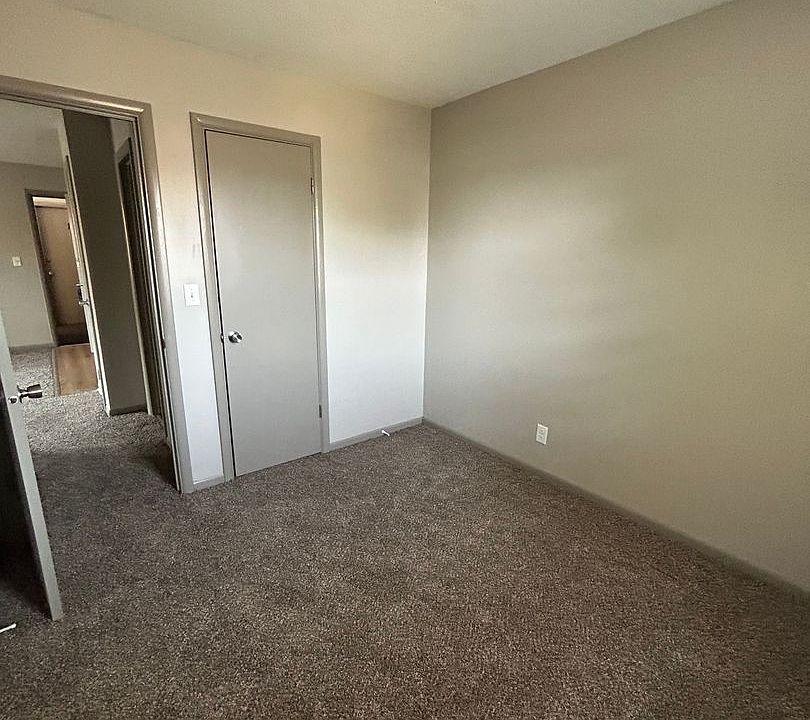 1st image of 3411 E 26th St #2B-1Ba
