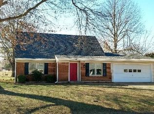 1508 Benton St, Mountain Home, AR 72653