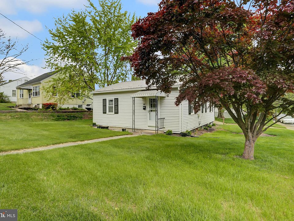 201 Roxbury Rd, Shippensburg, PA 17257 Zillow