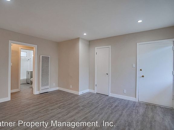 2nd image of 10407 Mount Gleason Ave Unit 6