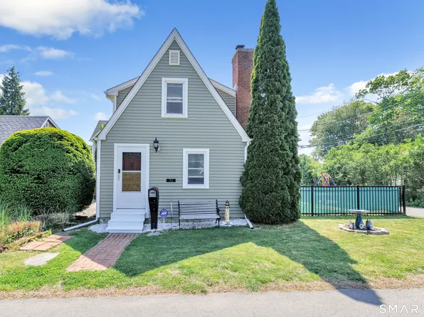 32 Peak Avenue, Milford, CT 06460