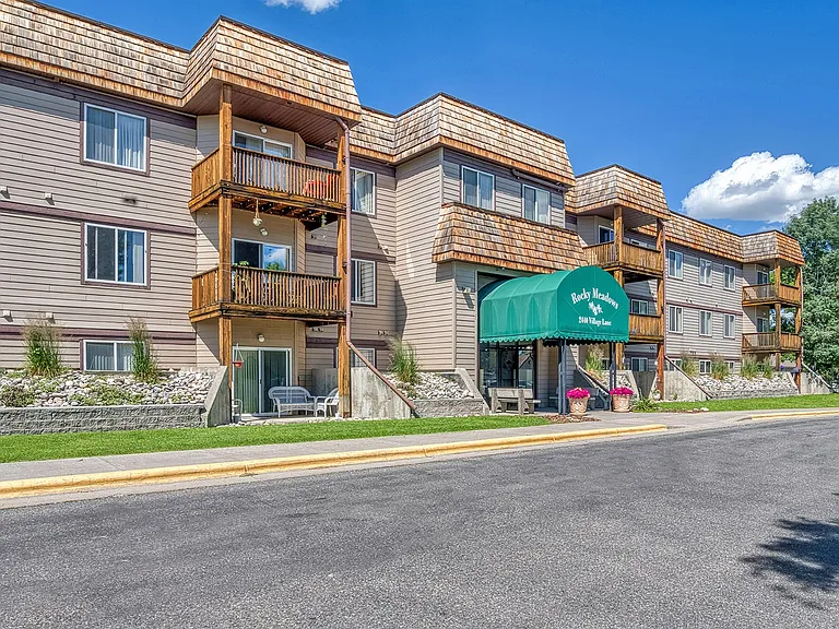 Rocky Meadows Apartments — Photo 17