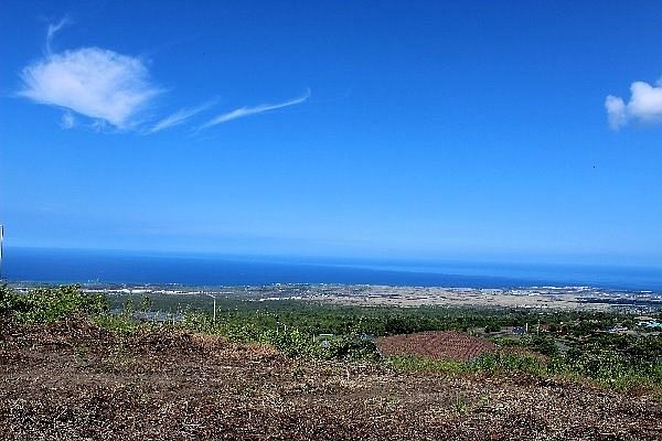 2nd image of 73-1189 Akamai St #38