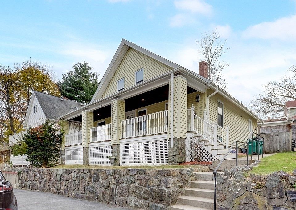 1st image of 42 Lovers Leap Ave