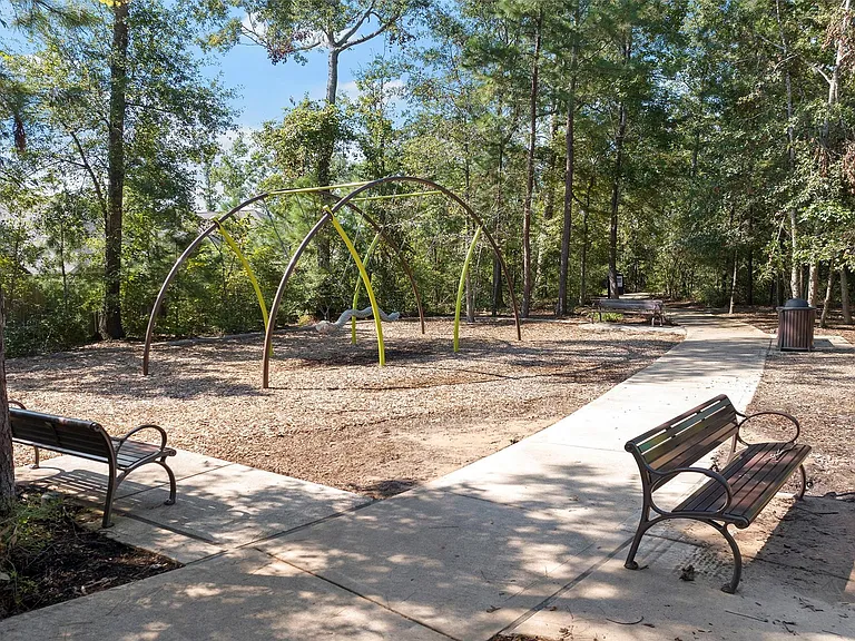 23540 Red Juniper Ln — Photo 49