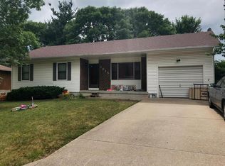 1815 Thomas St, Moberly, MO 65270