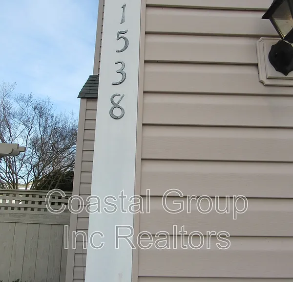 1538 Stillwood St — Photo 41
