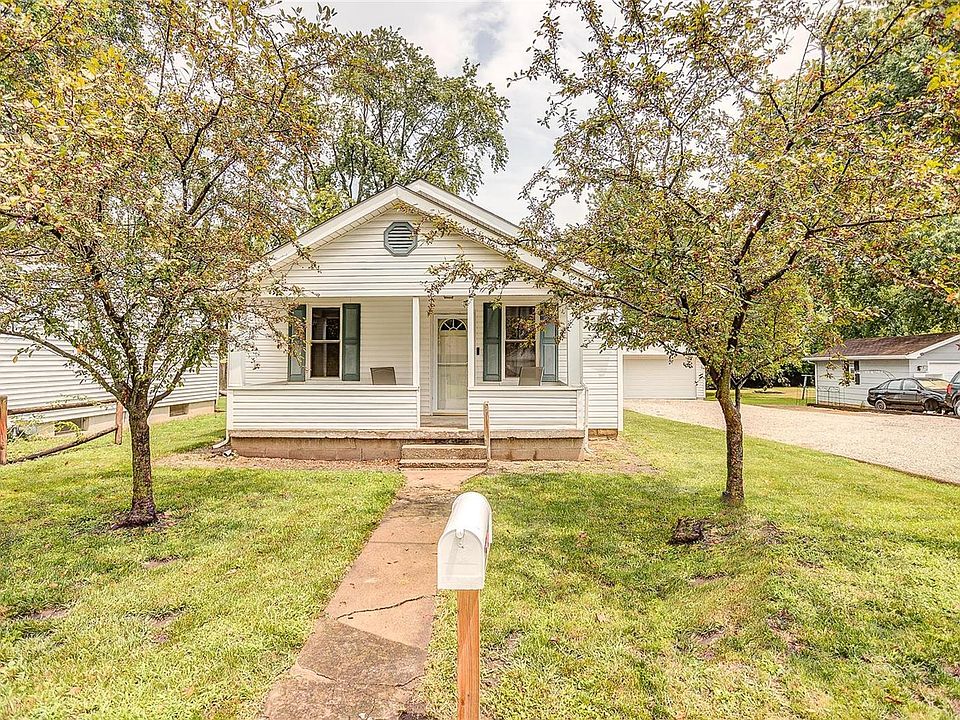 1st image of 424 McBride Ave
