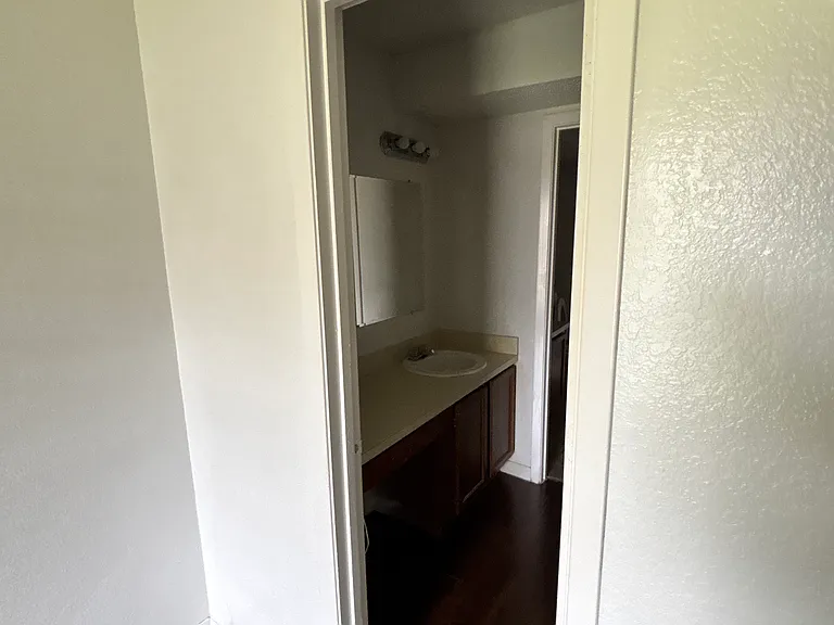 804 Saint Andrews Ct — Photo 7