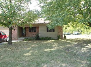 1318 Thornton Ave, Parsons, KS 67357