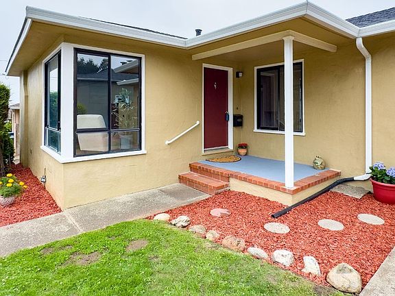 4th image of 1720 Sweetwood Dr