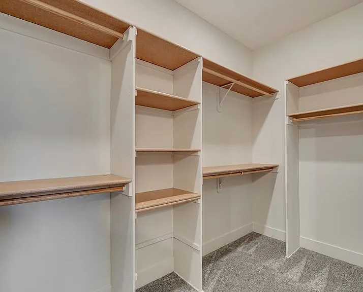 8615 Highview Cir — Photo 10