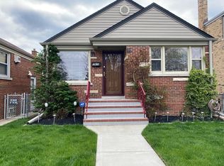 3910 N Panama Ave, Chicago, IL