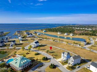 514 Cannonsgate Dr, Newport, NC 28570