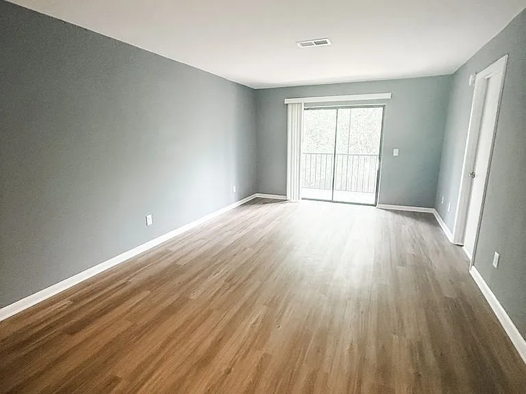 4431 Holly Tree Rd — Photo 5