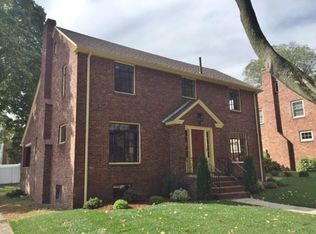 32 Pilgrim Rd, Belmont, MA 02478