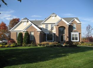 3158 Darien Ln, Twinsburg, OH 44087