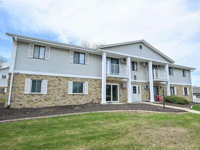 786 S River ROAD #4, West Bend, WI, 53095