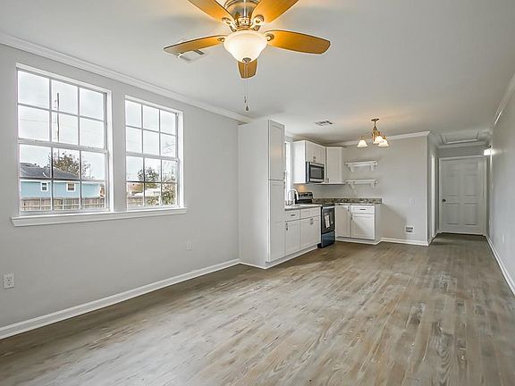 3rd image of 3139-41 Law St