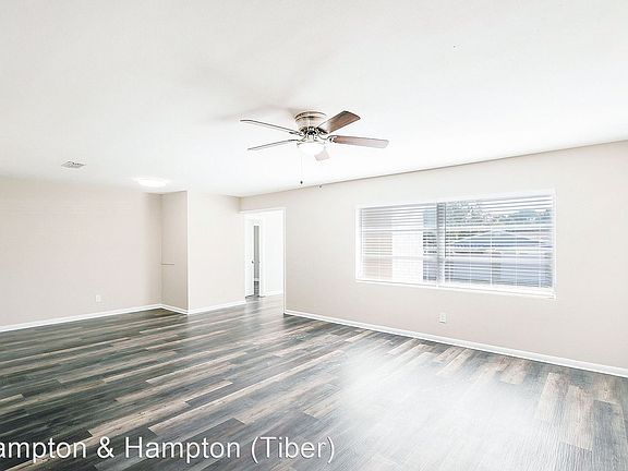 5th image of 1305 Hamlin Dr