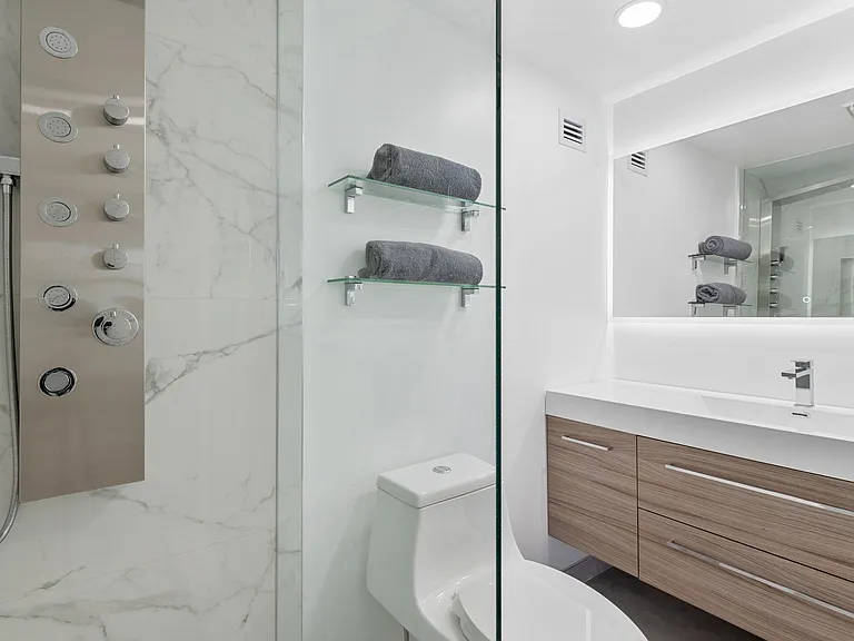 2800 E Sunrise Blvd #19D — Photo 42