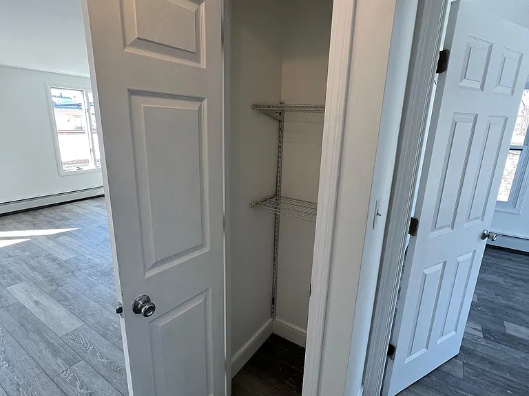36 Sears St #3 — Photo 4