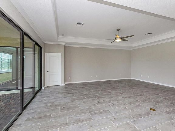 4th image of 13826 Vancanza Dr
