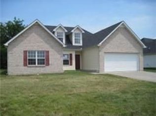 2261 Rosecran Cir, La Vergne, TN 37086