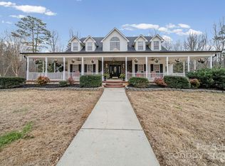 6650 Dellwood Dr, Kannapolis, NC 28081