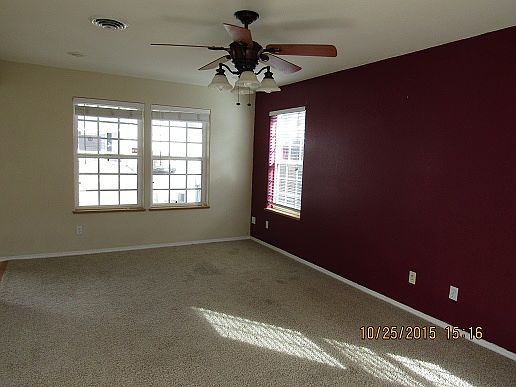 2nd image of 106 Creekside Village Ct