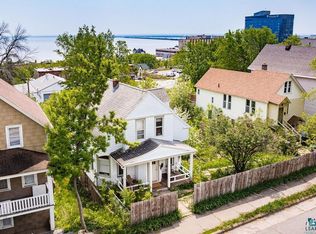 714 E 5th St, Duluth, MN 55805