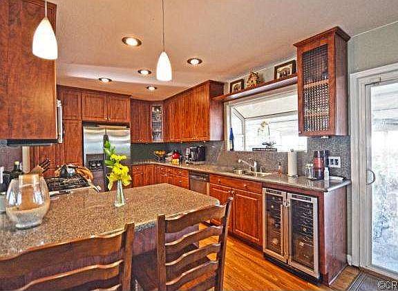 5th image of 1301 W Trenton Dr