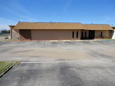2nd image of 4208 Jacksboro Hwy