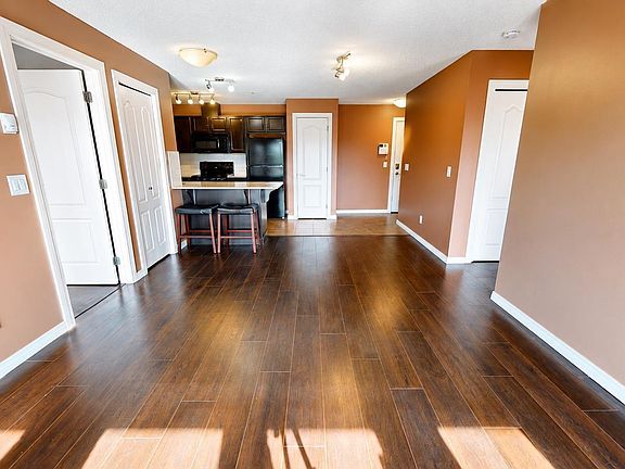 3rd image of 273 Charlotte Way #217