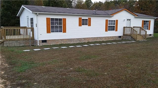 1st image of 225 Pioneer Dr