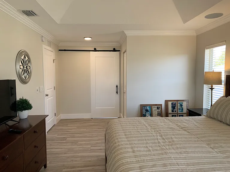 5126 NW 26th St — Photo 23