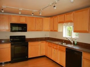 48 Chandler Pl, Newton, MA 02464