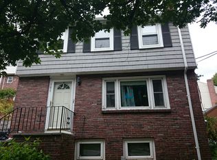 101 Glenellen Rd, West Roxbury, MA 02132
