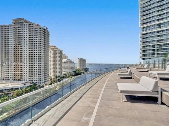 3rd image of 495 Brickell Ave #48