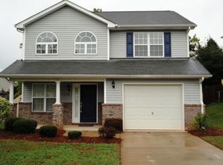 1116 Briarwood Dr, Mebane, NC 27302