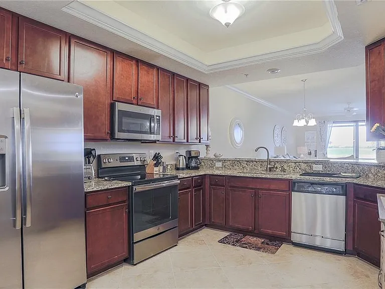 5558 Palmer Cir #106 — Photo 20