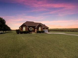 4722 Matthews Rd, Cedar Hill, TN 37032