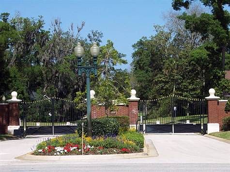 2nd image of 11 Ivey Ln