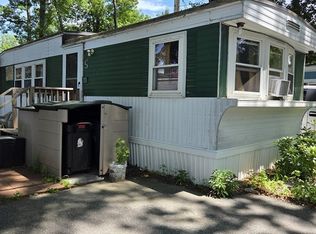 270 Littleton Rd Trlr 5, Chelmsford, MA 01824