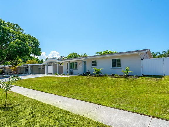 5th image of 2812 Seaspray St