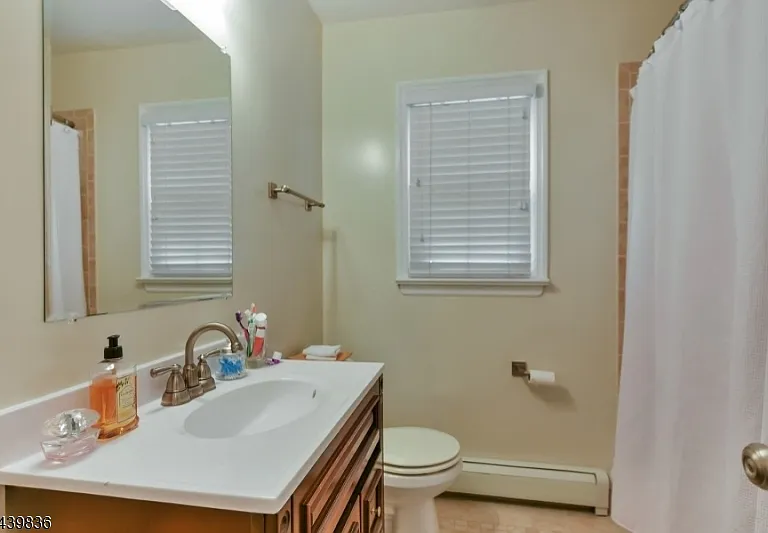 42 Walnut St — Photo 8