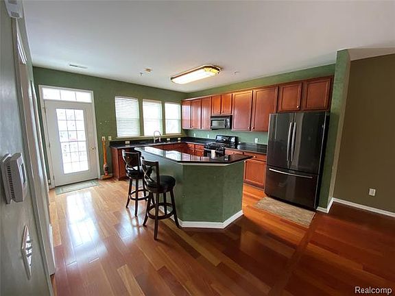 3rd image of 305 Red Ryder Dr #18