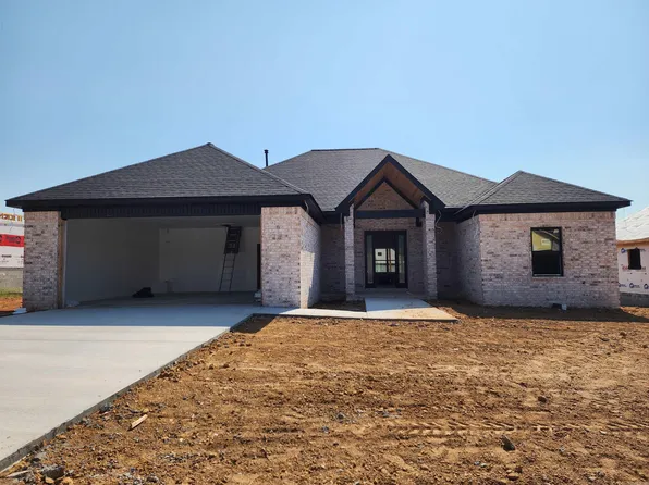 15 Ravell Rd, Cabot, AR 72023