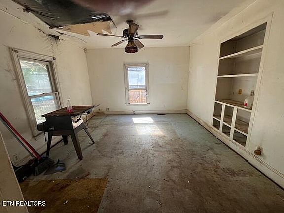 4th image of 2409 Jefferson Ave