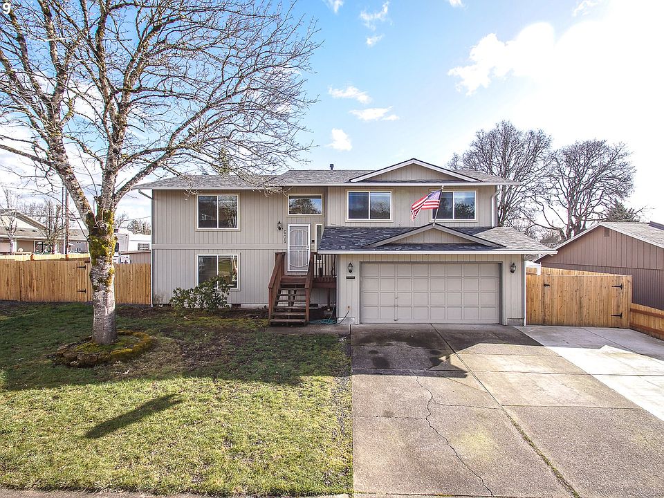 1st image of 608 E Foothills Dr